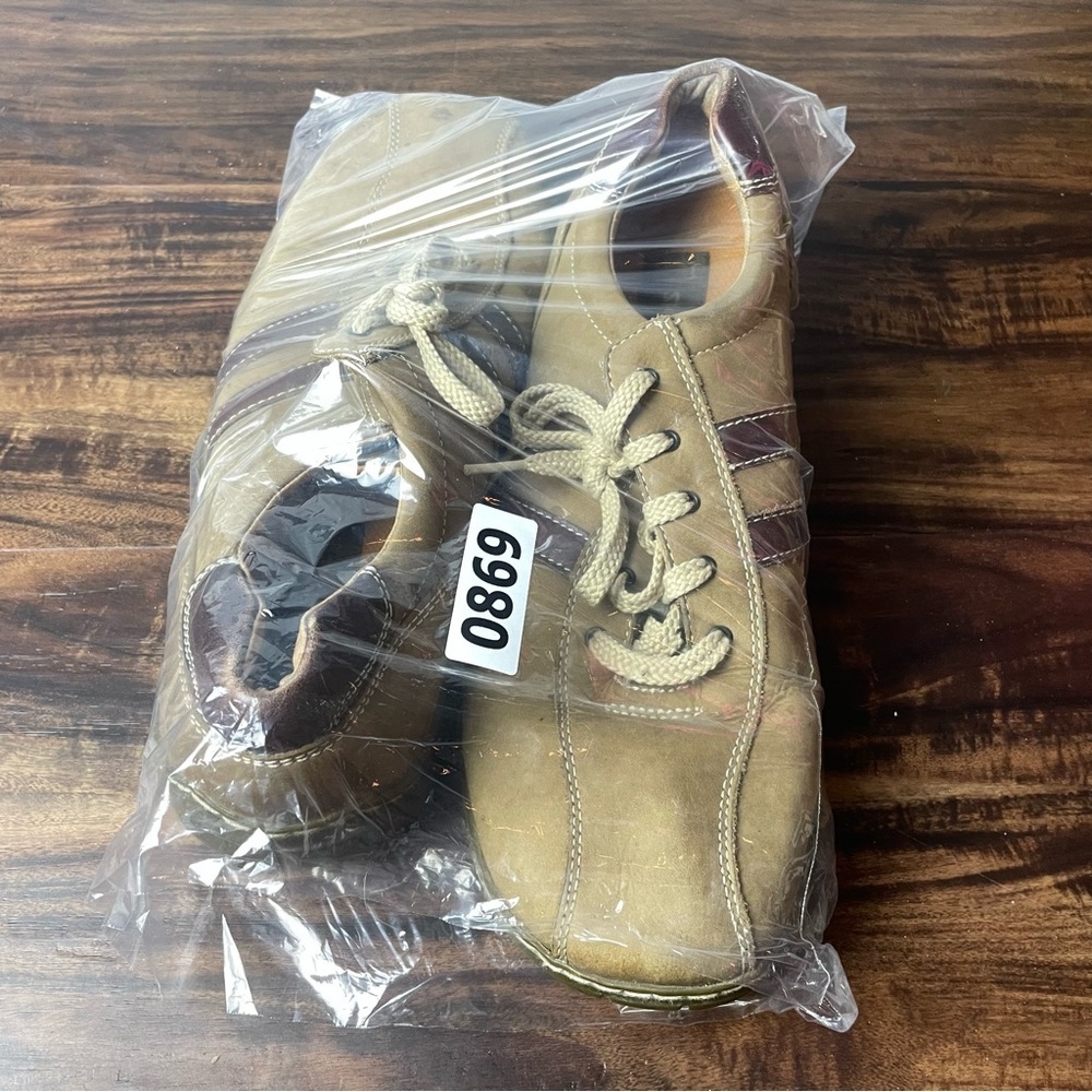 Skechers Brown Suede Textured Sole Men's Size 10 - Picture 13 of 13